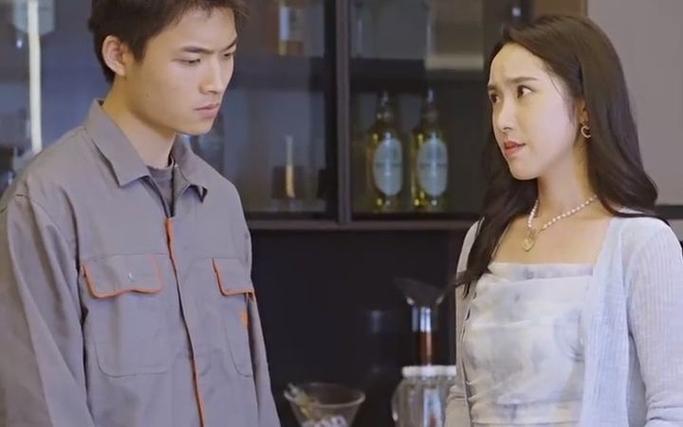 成為快遞員后，我有了七個(gè)老婆(全集)