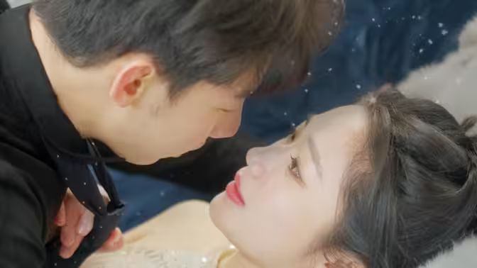 歷總，夫人拒不離婚(全集)