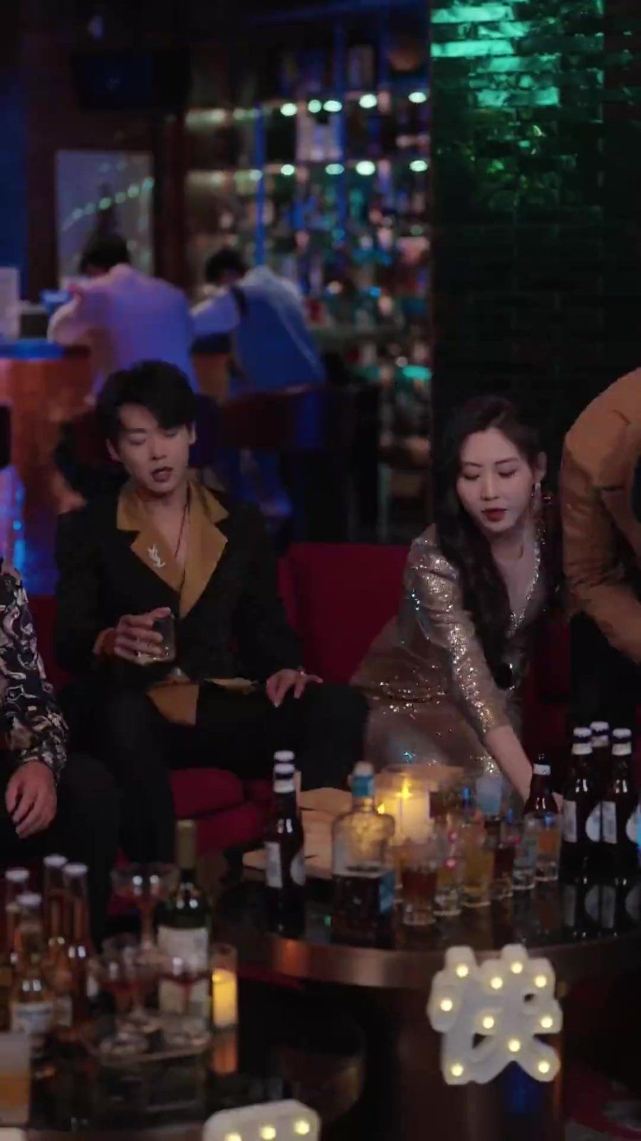 偷偷翹嘴，暗戀哥他爽到了(全集)